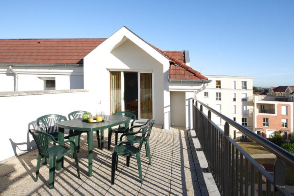 City Residence Marne-La-Vallee-Bry-Sur-Marne Noisy-le-Grand Eksteriør billede