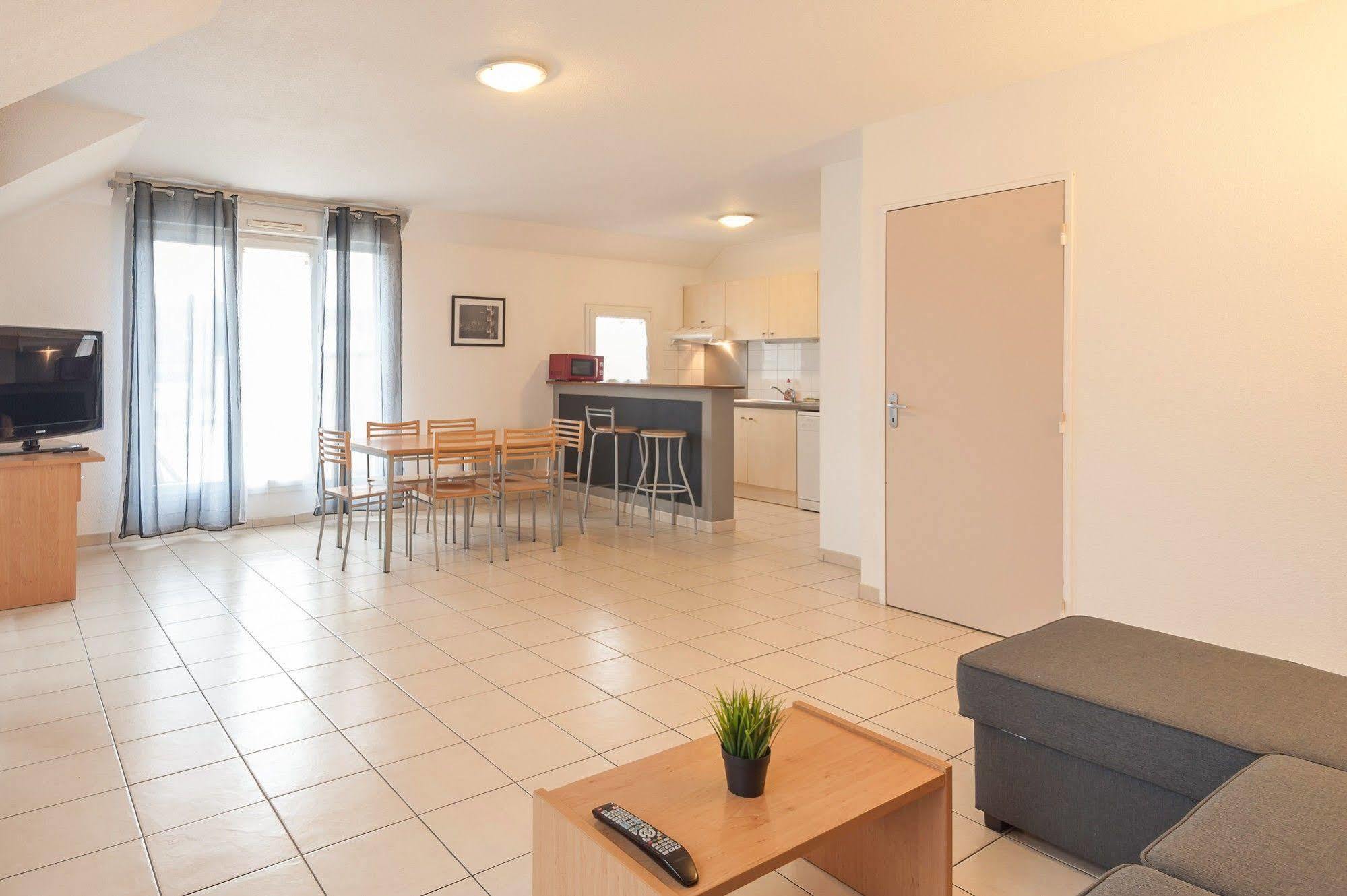 City Residence Marne-La-Vallee-Bry-Sur-Marne Noisy-le-Grand Eksteriør billede