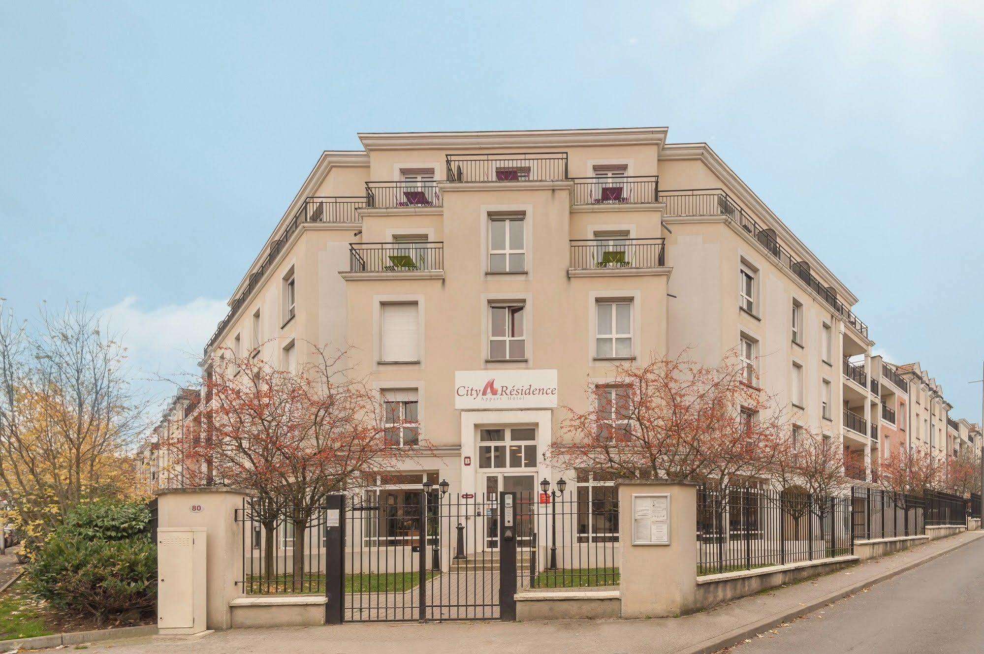 City Residence Marne-La-Vallee-Bry-Sur-Marne Noisy-le-Grand Eksteriør billede